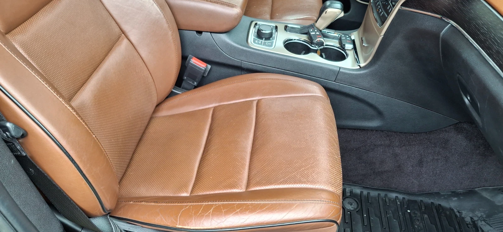 Jeep Grand cherokee Summit LPG, снимка 9 - Автомобили и джипове - 54156007