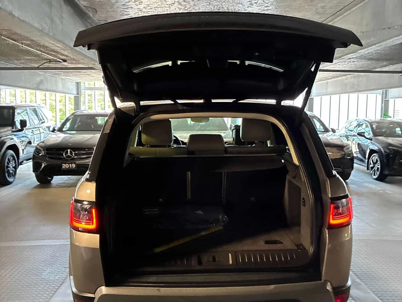 Land Rover Range Rover Sport * SE * CARFAX * �� ���������������� | Mobile.bg � ����������� 14