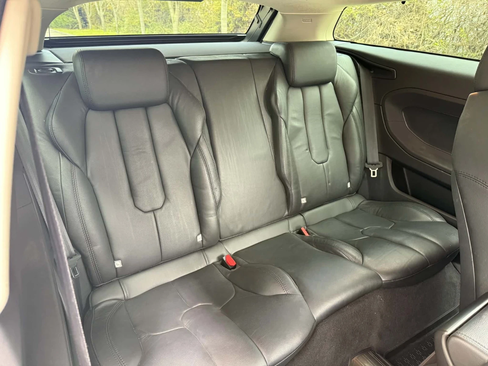 Land Rover Range Rover Evoque 2.2 SD 4WD  Tuning 20, снимка 15 - Автомобили и джипове - 55081048