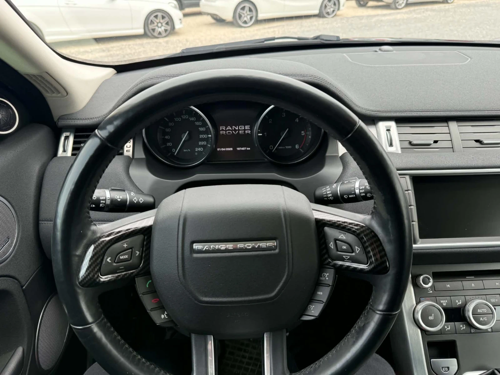 Land Rover Range Rover Evoque 2.2 SD 4WD  Tuning 20, снимка 11 - Автомобили и джипове - 55081048