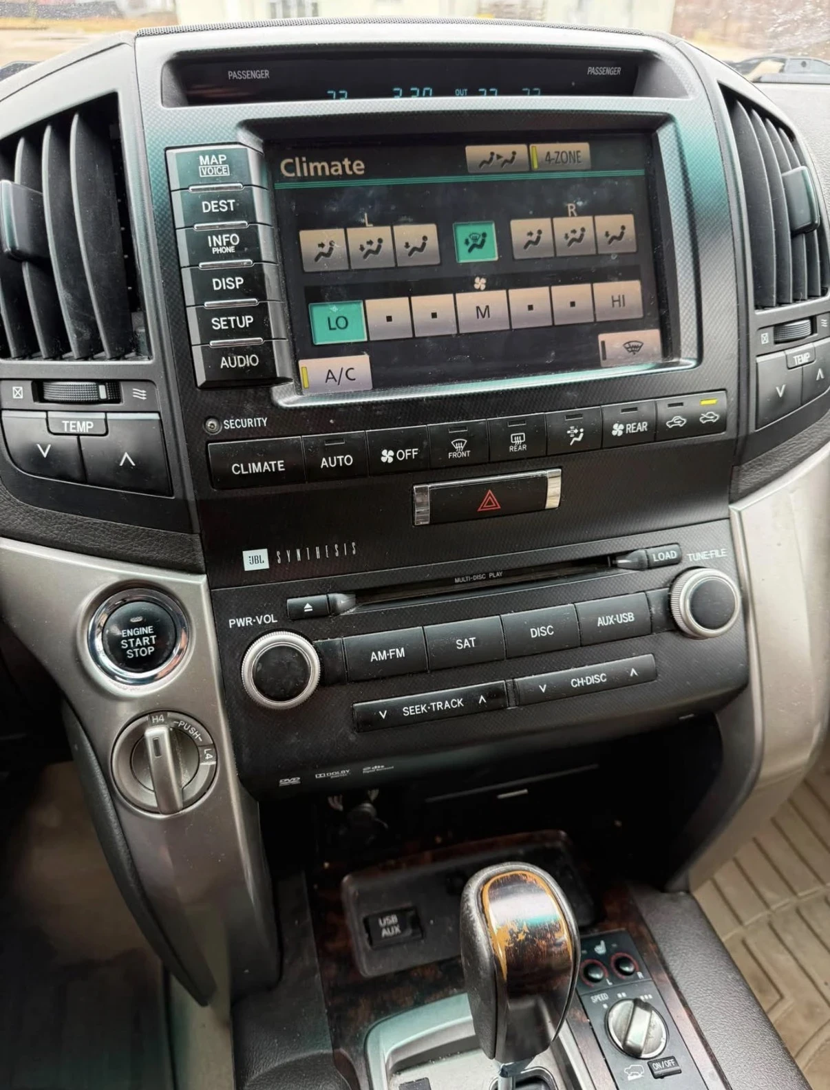 Toyota Land cruiser 5.7 V8 | 7 МЕСТЕН | CARFAX | , снимка 8 - Автомобили и джипове - 55631969