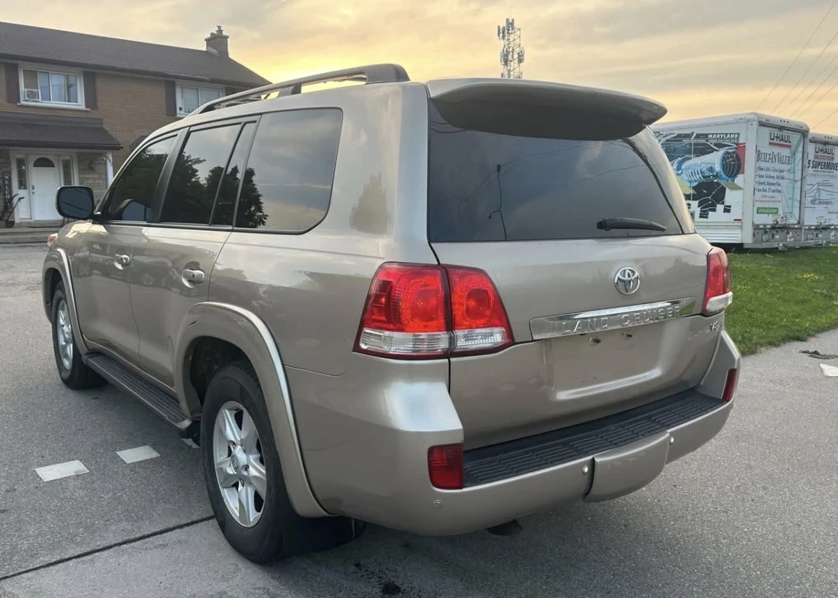 Toyota Land cruiser 5.7 V8 | 7 МЕСТЕН | CARFAX | , снимка 4 - Автомобили и джипове - 55631969