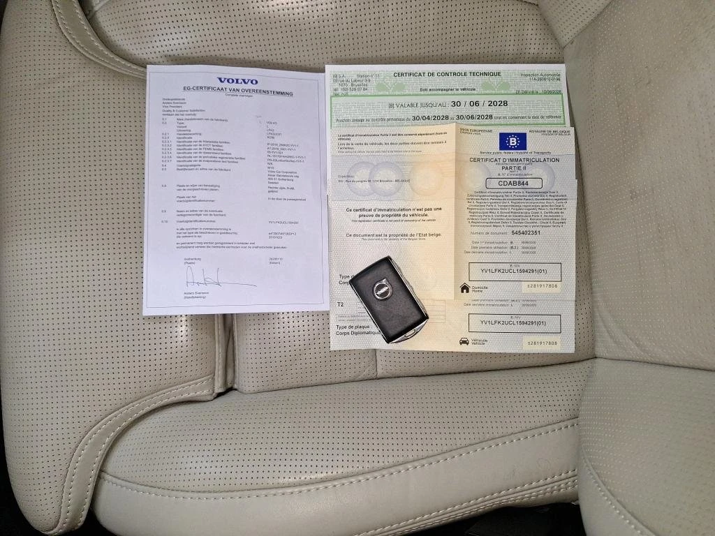 Volvo Xc90  B5 Inscription - AWD - Diesel , снимка 10 - Автомобили и джипове - 55641417