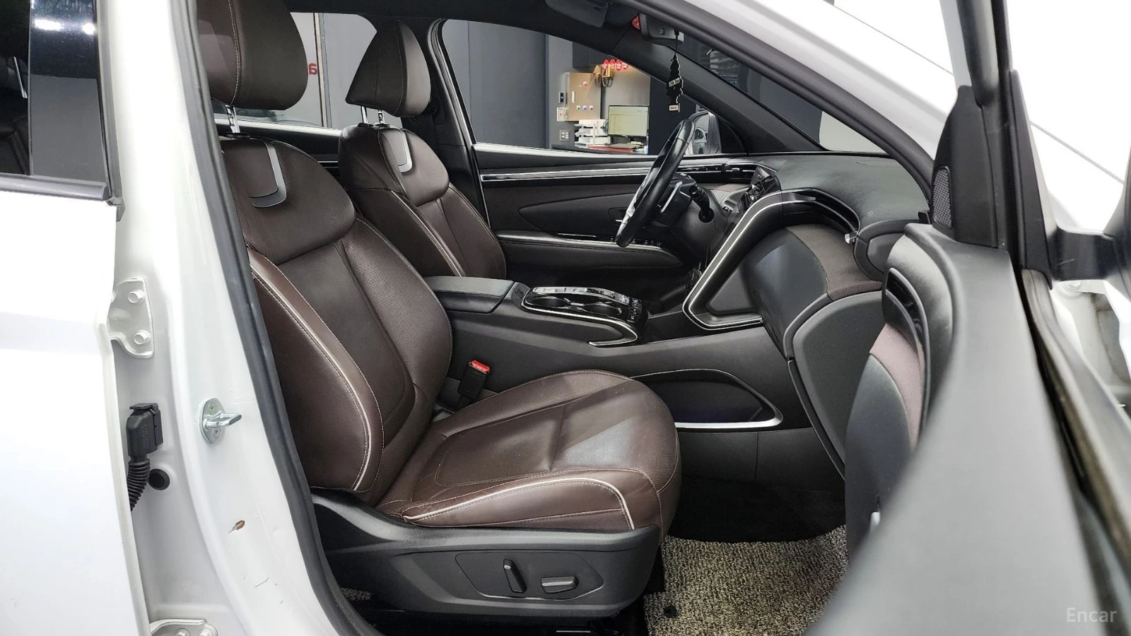 Hyundai Tucson 1.6 TURBO* INSCRIPTION* PALTINUM III* ОБДУХВ* , снимка 11 - Автомобили и джипове - 55690493