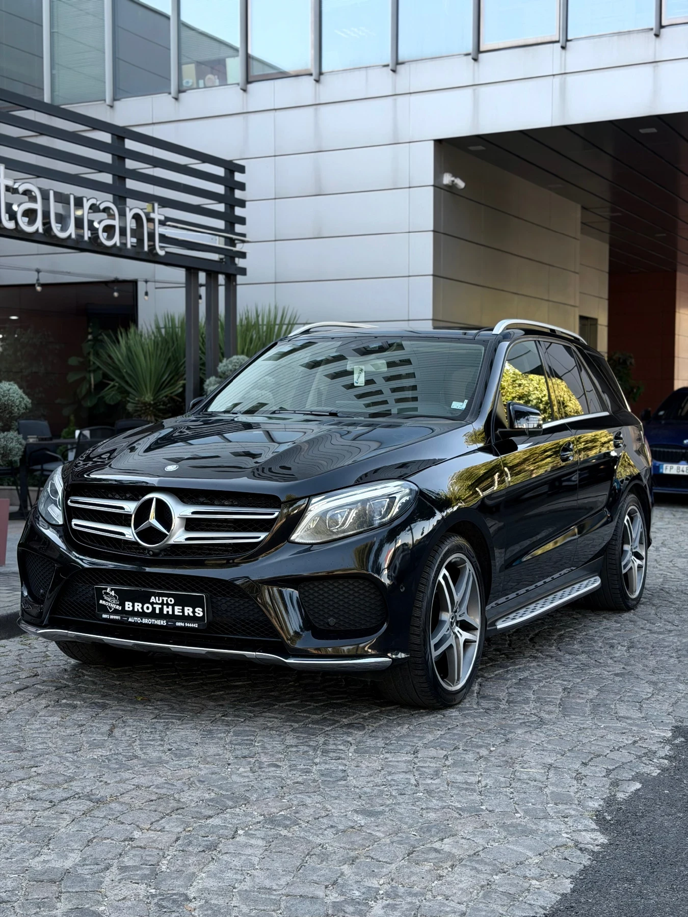 Mercedes-Benz GLE 350 FACELIFT / AMG LINE / ПАНОРАМА / 360 / 9G-TRON?C