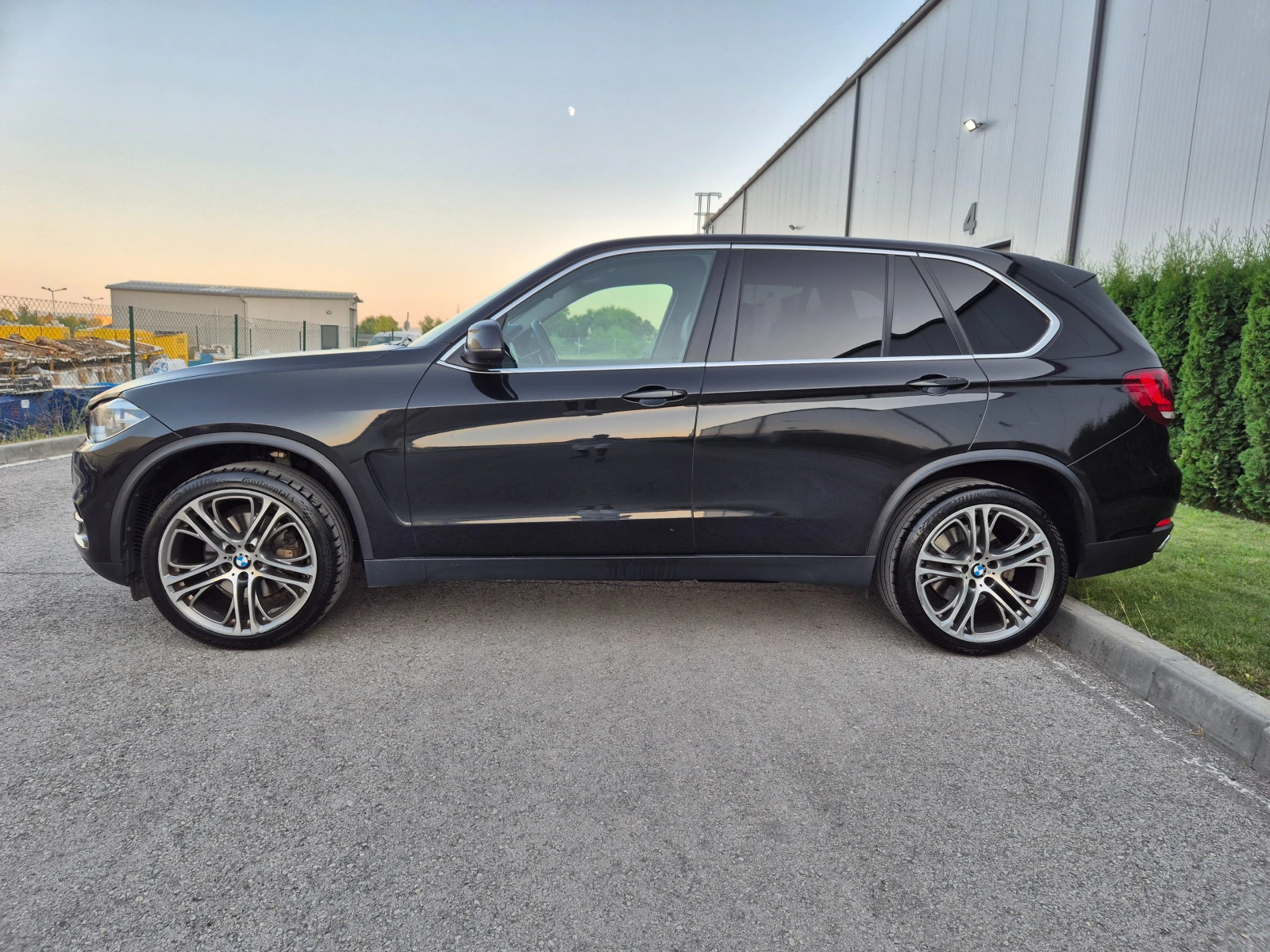 BMW X5 4.0d 313ks. 2016г Швейцария , снимка 7 - Автомобили и джипове - 55773589