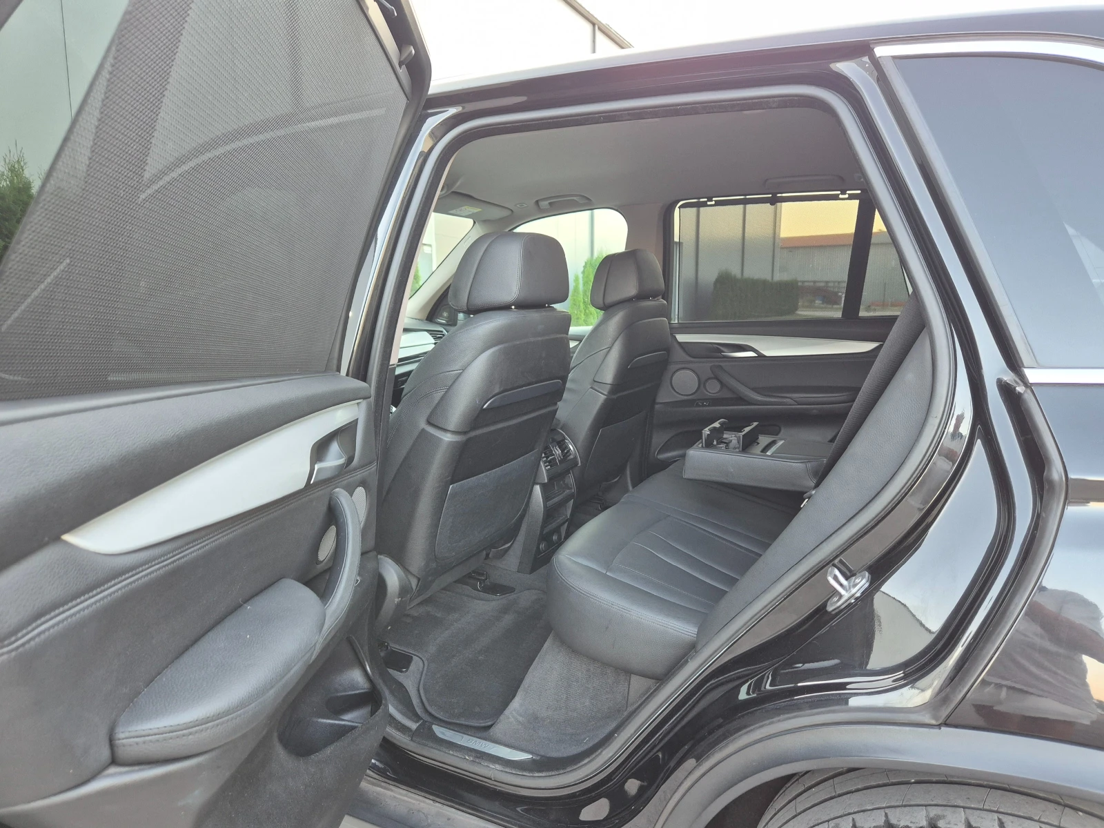 BMW X5 4.0d 313ks. 2016г Швейцария , снимка 12 - Автомобили и джипове - 55773589