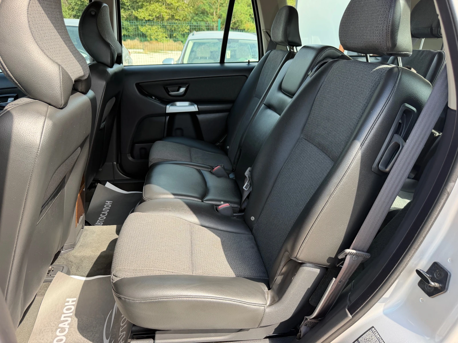 Volvo Xc90 2.4D5 AUTOMATIC AWD 6+ 1, снимка 12 - Автомобили и джипове - 55822196