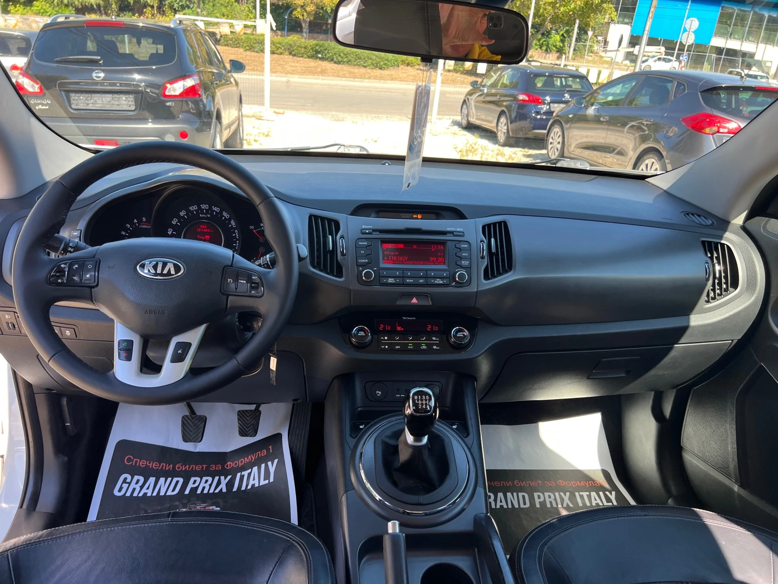 Kia Sportage 1.7 CRDI Facelift кожен салон, снимка 15 - Автомобили и джипове - 56017771