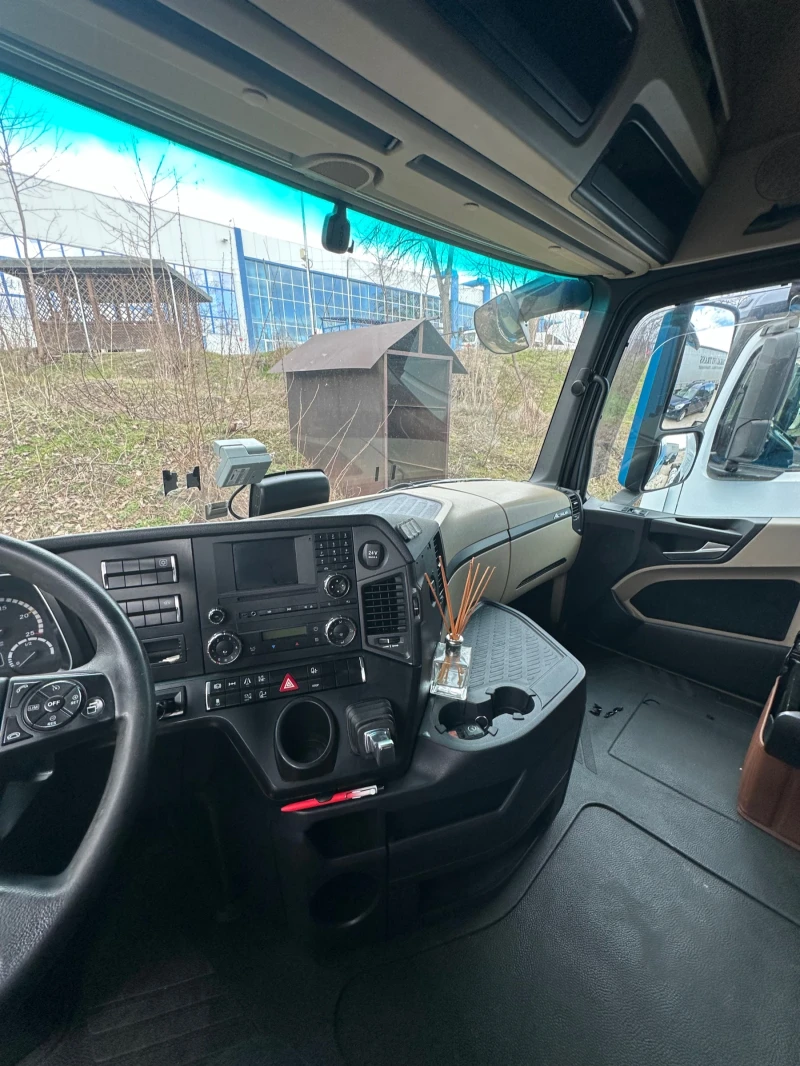 Mercedes-Benz Actros, снимка 6 - Камиони - 53501450