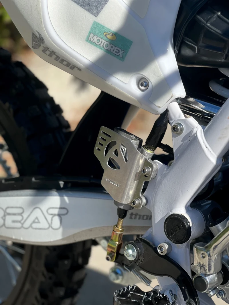 Други Друг UpBeat FE 250 Enduro ел.Старт - ЧИСТО НОВ В КАШОН , снимка 12 - Мотоциклети и мототехника - 47513889