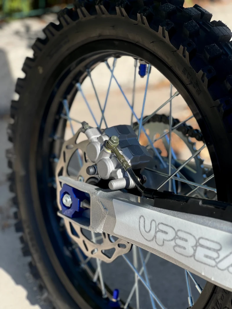 Други Друг UpBeat FE 250 Enduro ел.Старт - ЧИСТО НОВ В КАШОН , снимка 11 - Мотоциклети и мототехника - 47513889