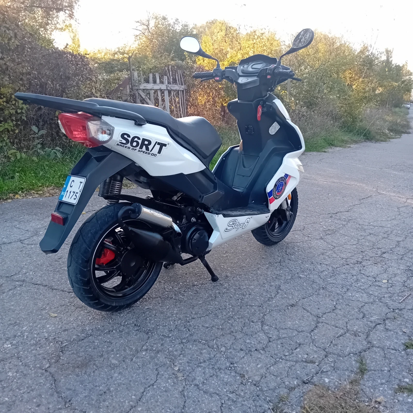 Aprilia 50  - изображение 8