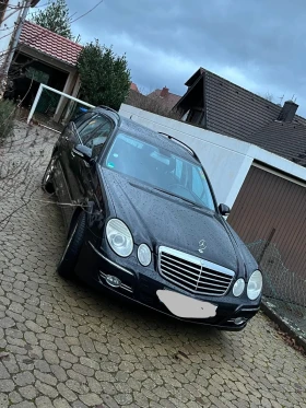 Mercedes-Benz E 220, снимка 1