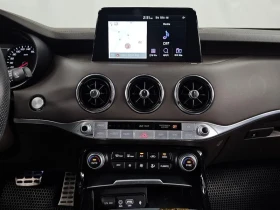 Kia Stinger 2.0 Turbo Awd Platinum, снимка 15
