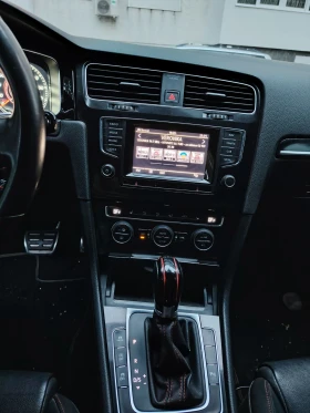 VW Golf GTI 2.0 TFS 230 PERFORMANCE, снимка 11