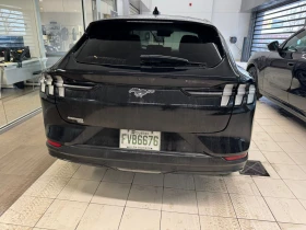 Ford Mustang Mach-E CARFAX* АВТОФИНАНСИРАНЕ БЕЗ ПЪРВОНАЧАЛНА ВНОСКА, снимка 3