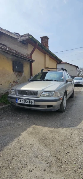 Volvo S40 