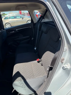 Honda Jazz 1.3I-VTEC AVTOMAT/NAVI EURO 6 | Auto.bg — изображение 10