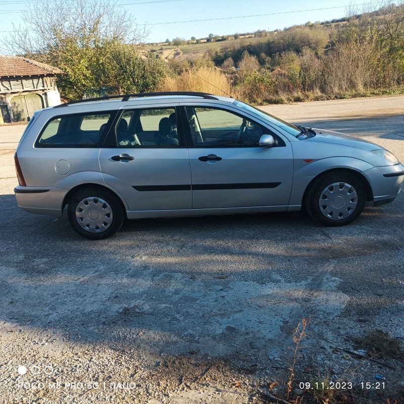 Ford Focus 1.8 ТДЦИ, снимка 6 - Автомобили и джипове - 47175149