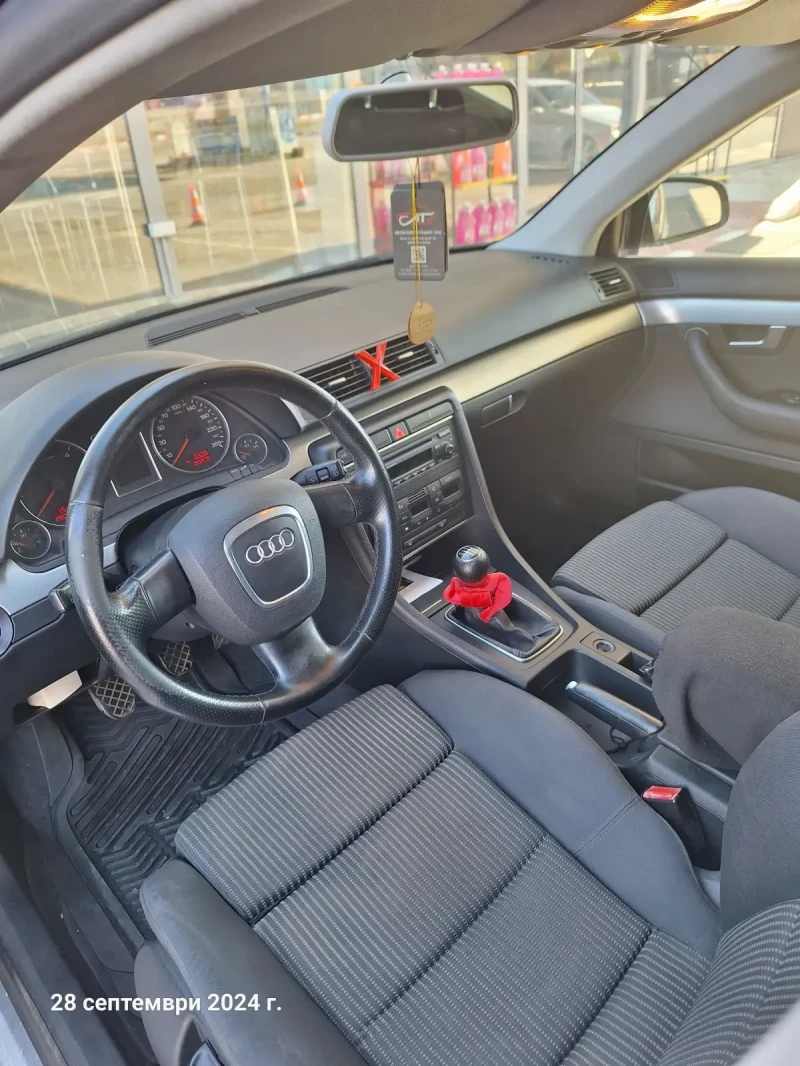 Audi A4 Audi A4 Avant 2.0tdi 140к.с., снимка 7 - Автомобили и джипове - 47386757