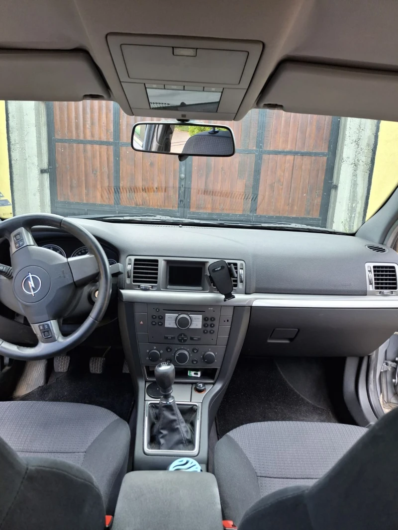 Opel Vectra 1.9, снимка 2 - Автомобили и джипове - 47629419