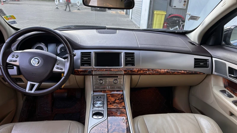 Jaguar Xf S, снимка 10 - Автомобили и джипове - 47869611