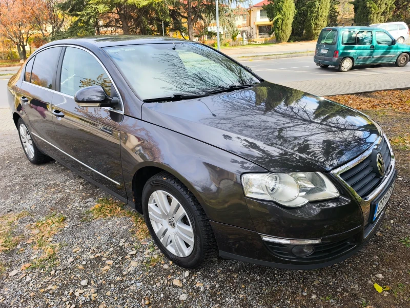 VW Passat 2.0 TDI / автоматик, снимка 1 - Автомобили и джипове - 47989334