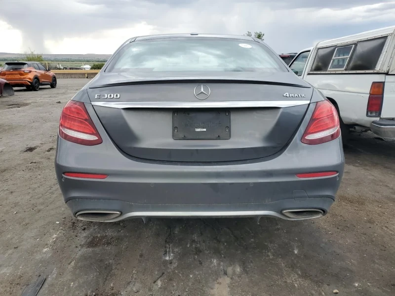 Mercedes-Benz E 300, снимка 5 - Автомобили и джипове - 48720779