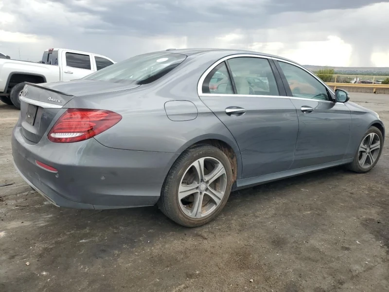 Mercedes-Benz E 300, снимка 6 - Автомобили и джипове - 48720779