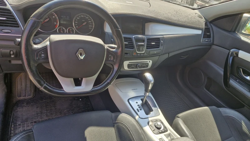 Renault Laguna Cupe, снимка 12 - Автомобили и джипове - 52417570