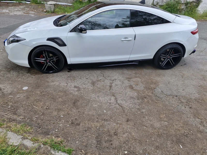 Renault Laguna Cupe, снимка 4 - Автомобили и джипове - 52417570