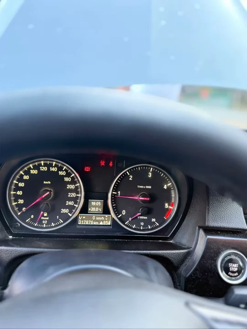 BMW 320, снимка 8 - Автомобили и джипове - 52794396