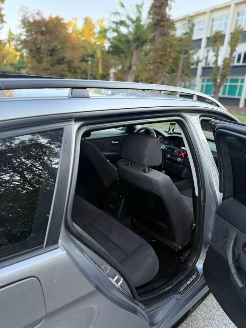 BMW 320, снимка 9 - Автомобили и джипове - 52794396