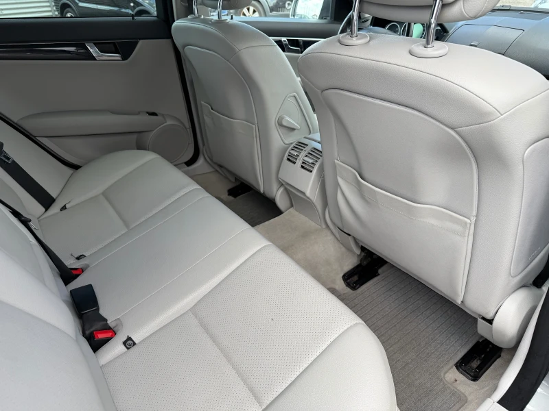 Mercedes-Benz C 220 Кожа* 2.2CDI* 170кс., снимка 11 - Автомобили и джипове - 52043485