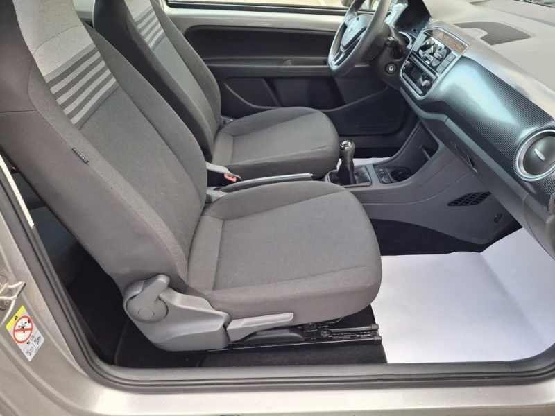 VW Up 1.0 Blue Motion, снимка 14 - Автомобили и джипове - 52086047