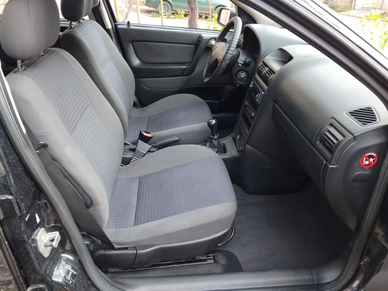 Opel Astra Хечбег, снимка 9 - Автомобили и джипове - 52614820