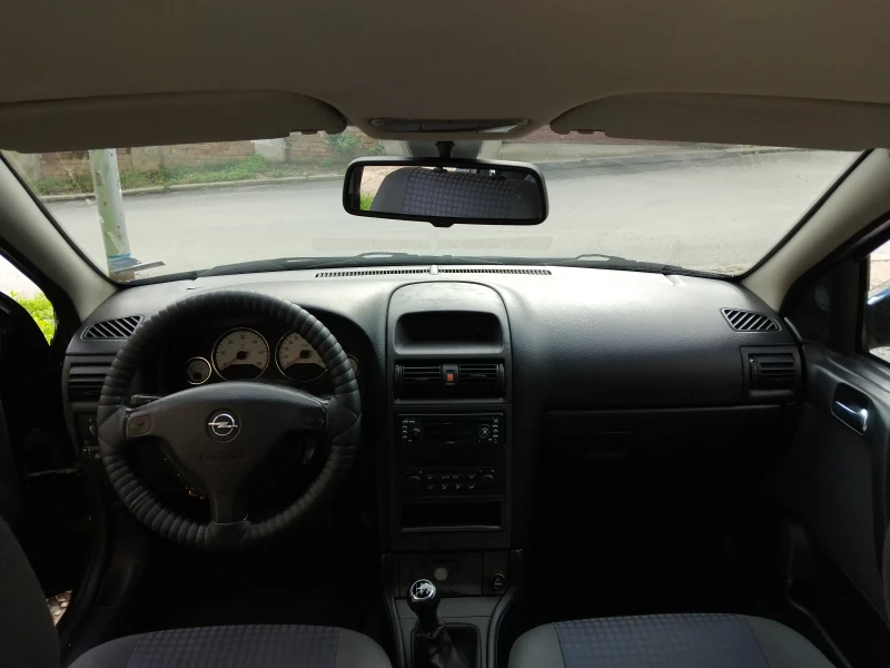 Opel Astra Хечбег, снимка 5 - Автомобили и джипове - 52614820