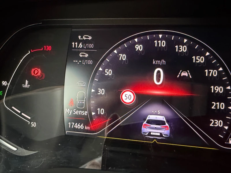 Renault Captur MildHibrid, снимка 12 - Автомобили и джипове - 52660611