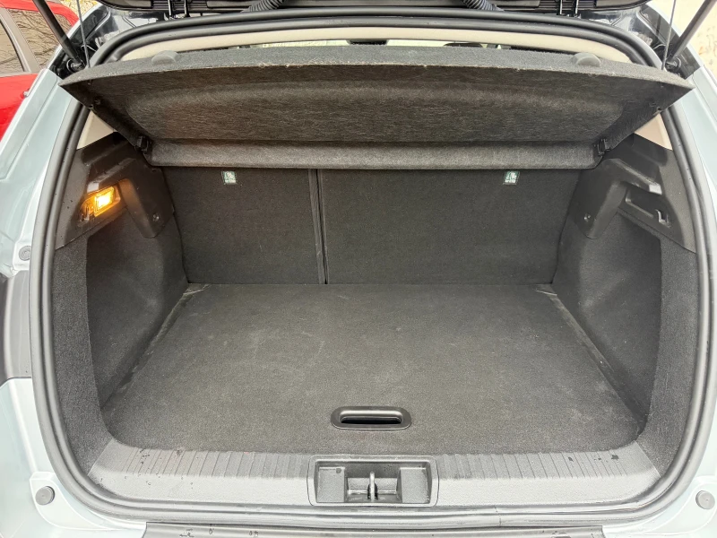 Renault Captur MildHibrid, снимка 11 - Автомобили и джипове - 52660611
