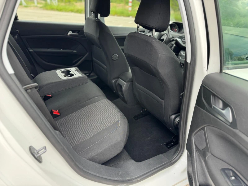 Peugeot 308 1.5HDI-NAVI-6ск-100-2019-EURO6, снимка 11 - Автомобили и джипове - 52683268