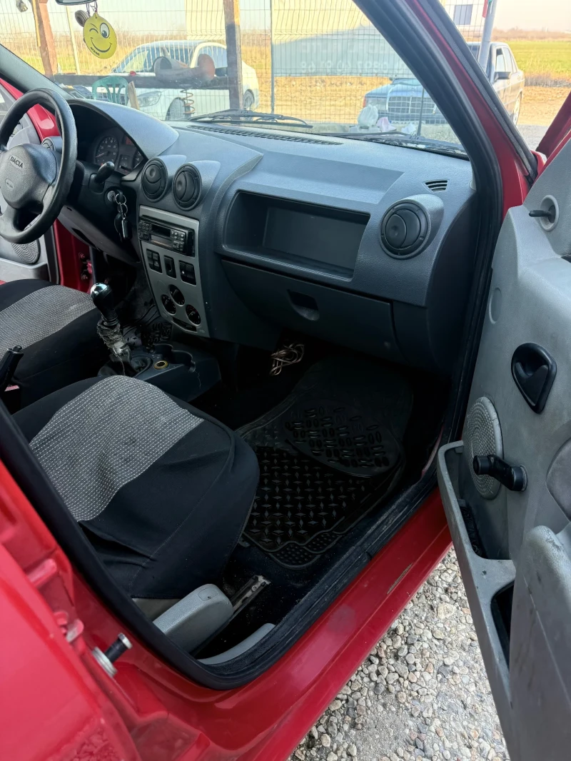 Dacia Logan 1.5DCi, снимка 10 - Автомобили и джипове - 52815529