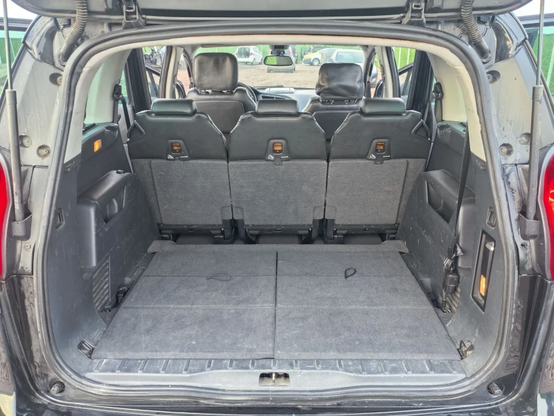 Peugeot 5008 2.0 Дизел, снимка 11 - Автомобили и джипове - 53470062