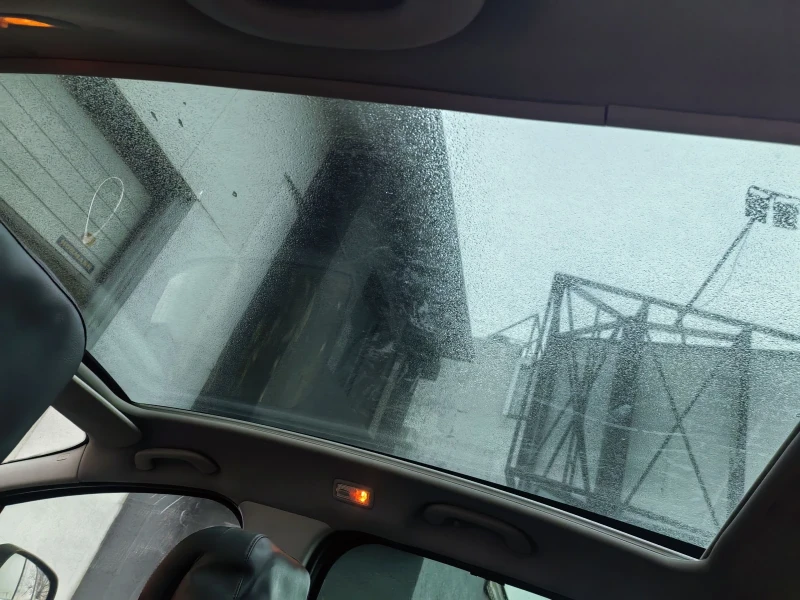 Peugeot 5008 2.0 Дизел, снимка 15 - Автомобили и джипове - 53470062