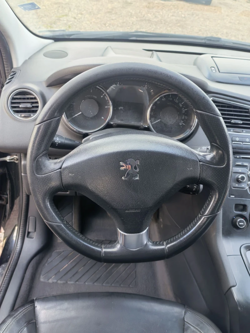 Peugeot 5008 2.0 Дизел, снимка 14 - Автомобили и джипове - 53470062
