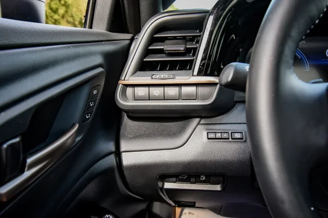 Toyota Crown SIGNIA LIMITED AWD* HYBRID* KEYLESS* , снимка 13 - Автомобили и джипове - 53767119