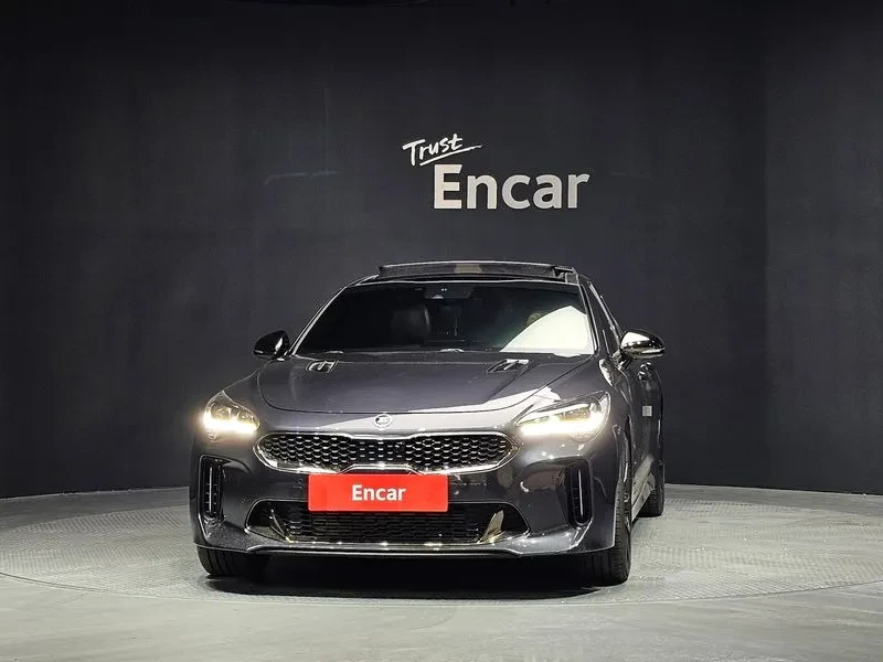 Kia Stinger 2.0 Turbo Awd Platinum, снимка 3 - Автомобили и джипове - 56118182