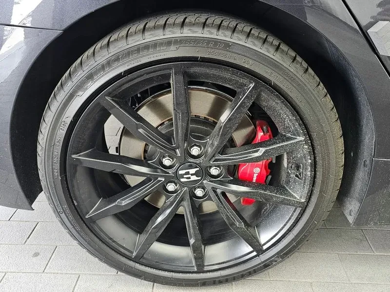 Kia Stinger 2.0 Turbo Awd Platinum, снимка 5 - Автомобили и джипове - 56118182