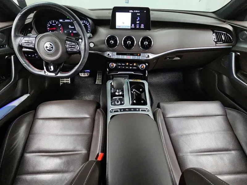 Kia Stinger 2.0 Turbo Awd Platinum, снимка 7 - Автомобили и джипове - 56118182