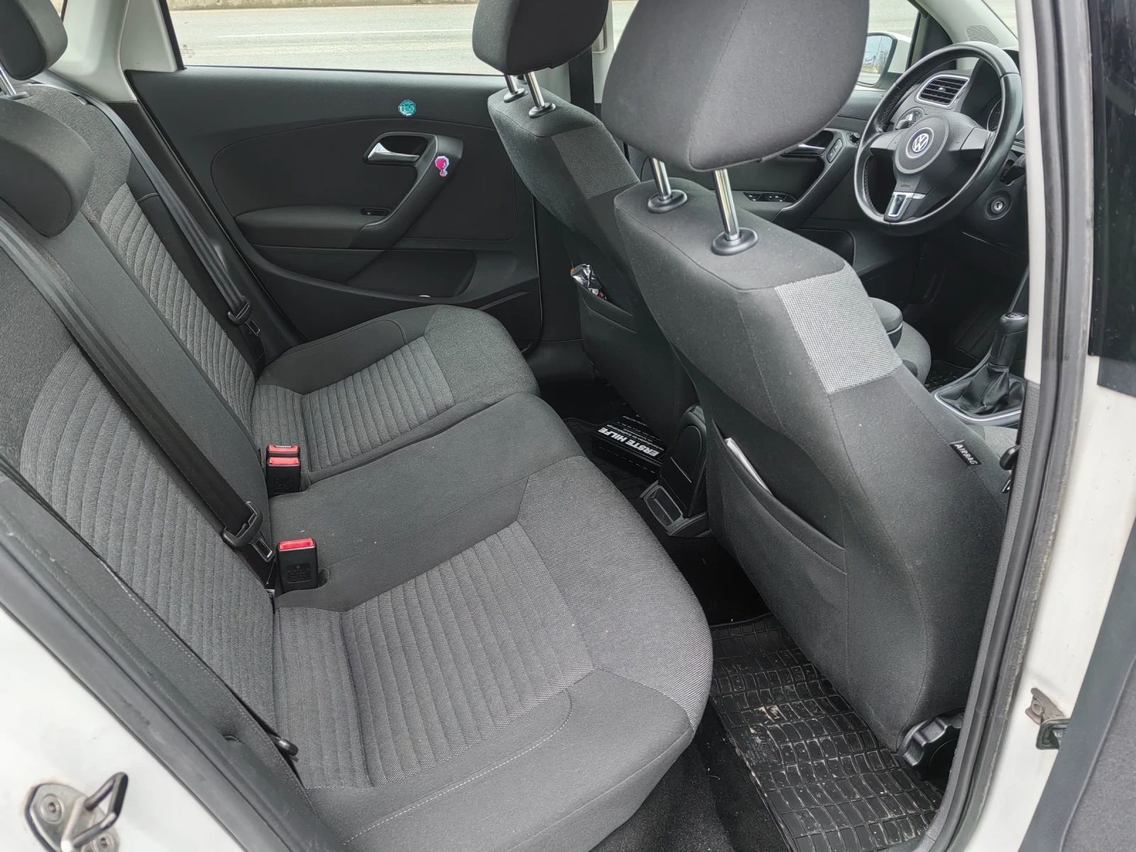 VW Polo 1.2tdi  75ps | Mobile.bg — изображение 13